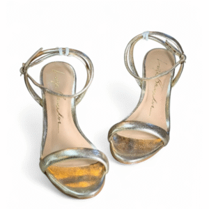 Sandália Luiza Barcelos